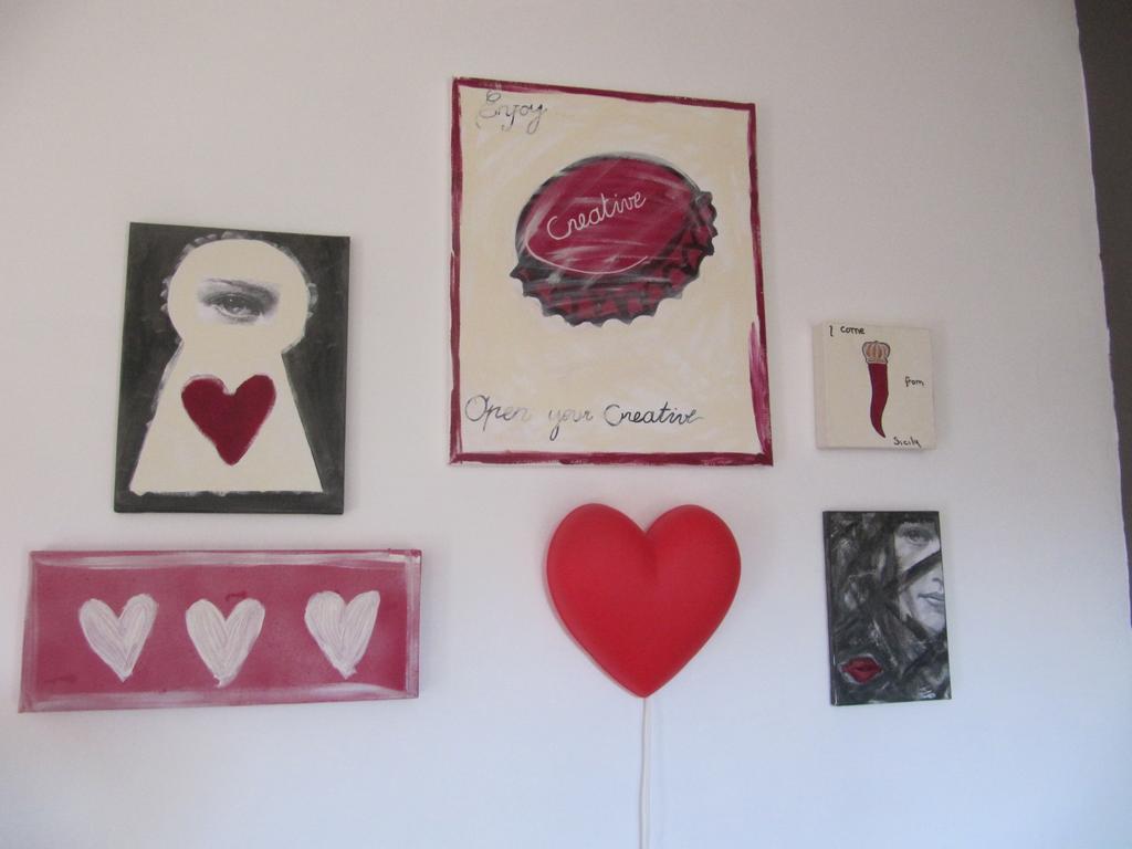 Terre Del Cardinale Country Suites Catánia Kamer foto