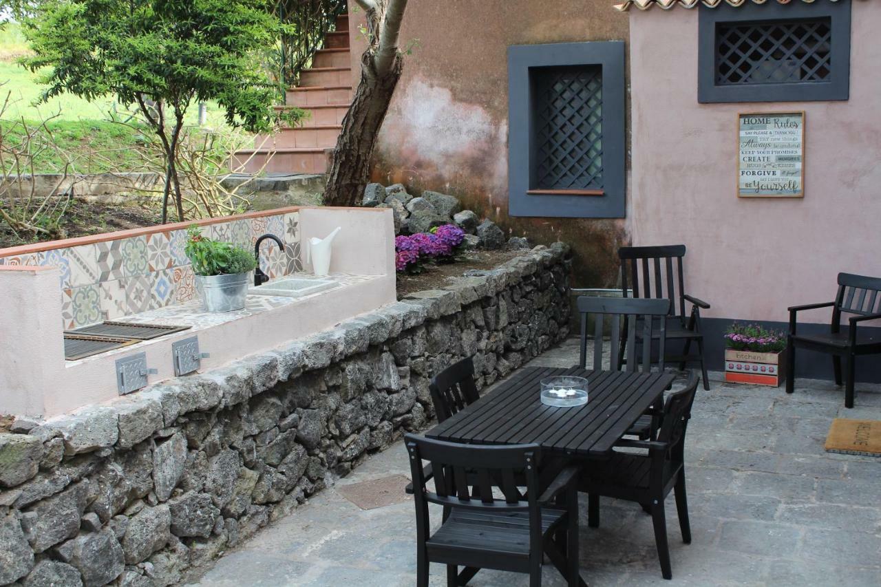 Terre Del Cardinale Country Suites Catánia Buitenkant foto